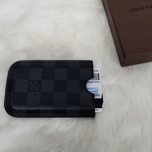 Authentic LV Graphite Phone/ Card Case - Picture 2 of 14